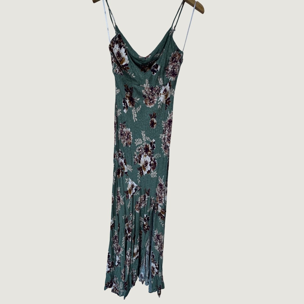 Lulus Sage Green Floral Cowl Neck Maxi Dress CD433L Size Medium